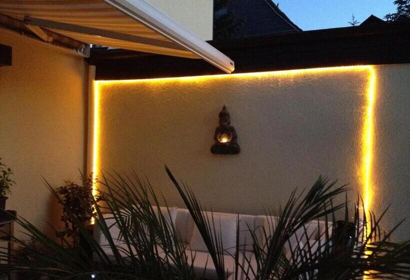 ホテル Gästehaus Graul