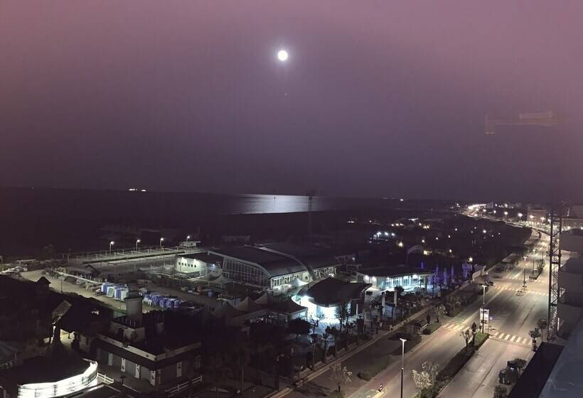 בית מלון כפרי Ideal Sottomarina