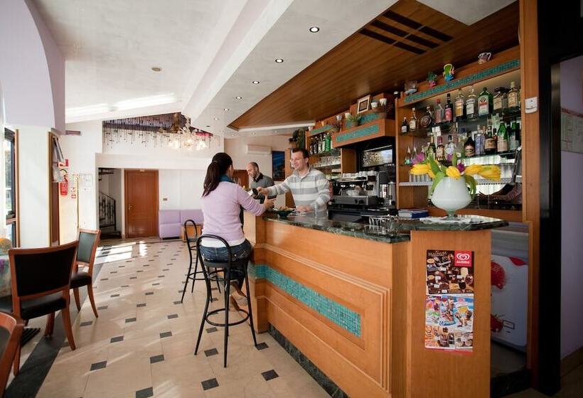 בית מלון כפרי Ideal Sottomarina