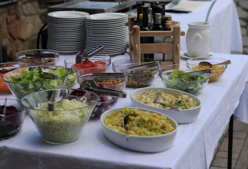 فندق Kompatscherhof