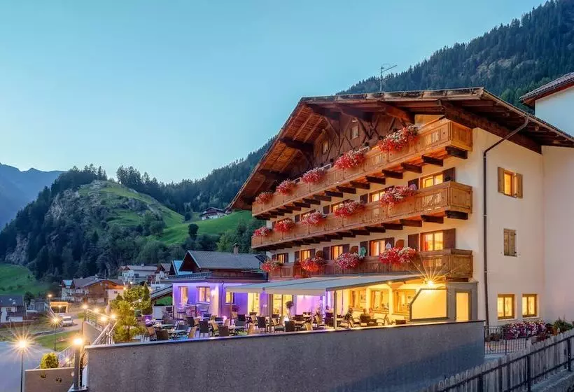 ホテル Kronhof