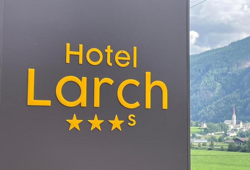 ホテル Larch