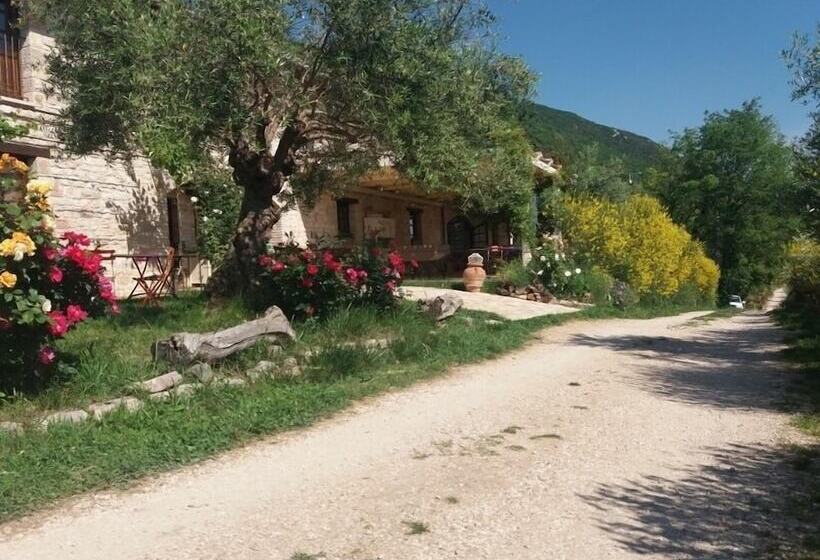 호텔 Le Mandrie Di San Paolo   Farm Home