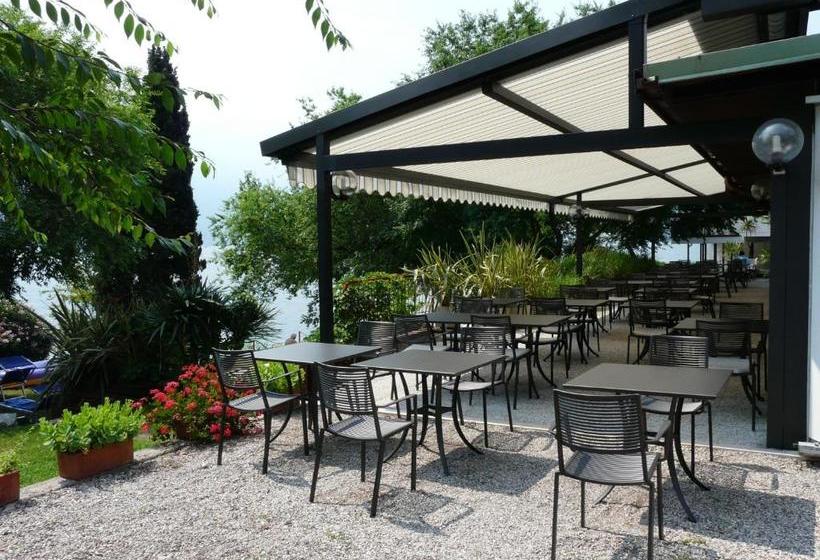 בית מלון כפרי Lido