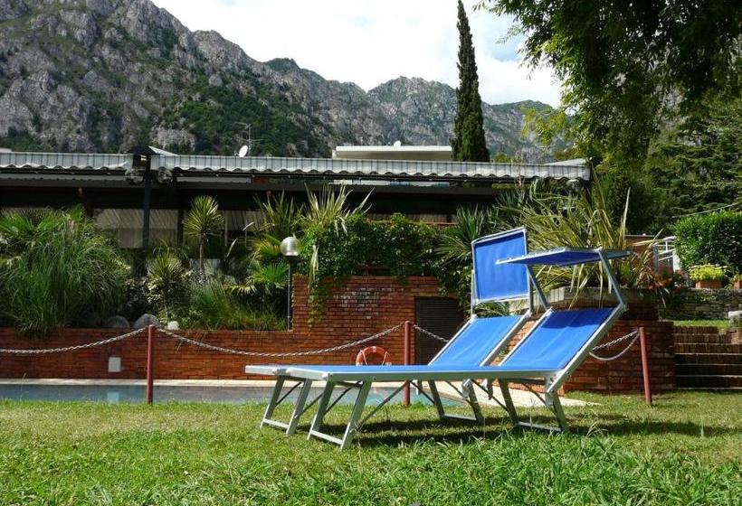 בית מלון כפרי Lido