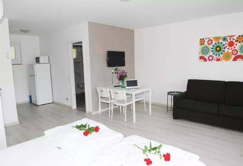 ホテル Residence Parco Lago Di Garda