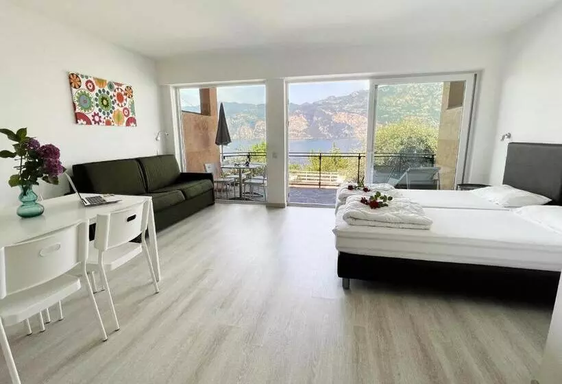 ホテル Residence Parco Lago Di Garda