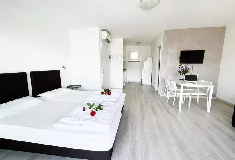 ホテル Residence Parco Lago Di Garda