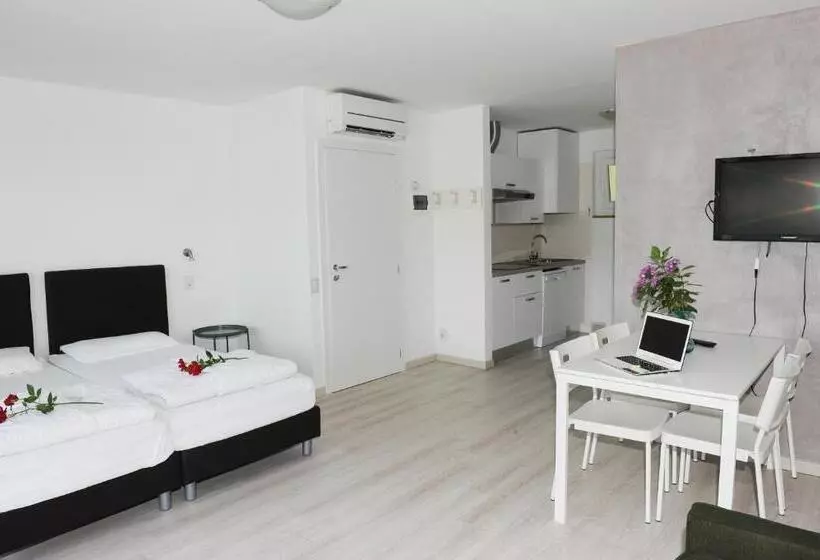 ホテル Residence Parco Lago Di Garda