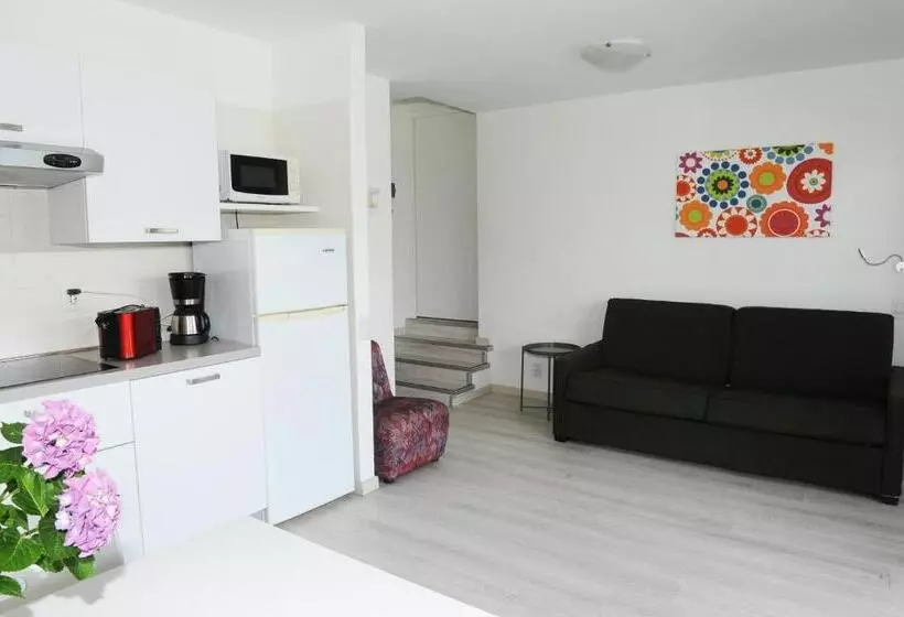 ホテル Residence Parco Lago Di Garda