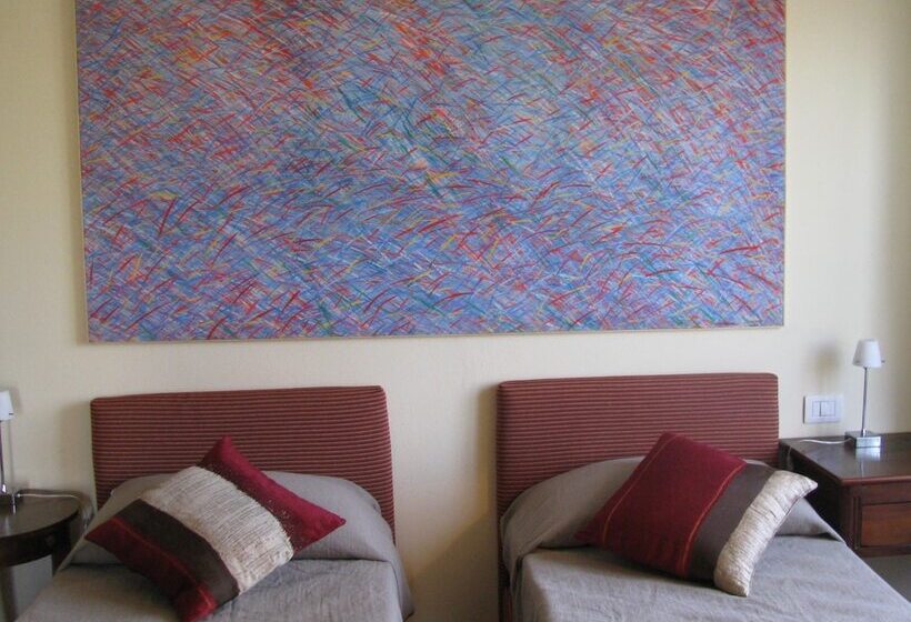 هتل Residenza Ca De Frati