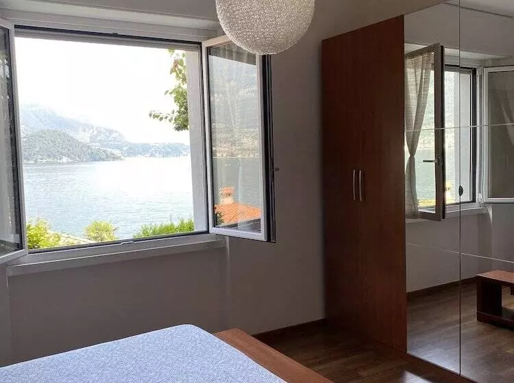 ホテル Sosta Sul Lago