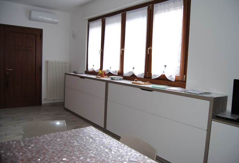 فندق Sosta Sul Lago