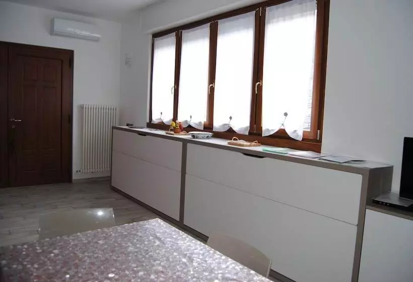 ホテル Sosta Sul Lago