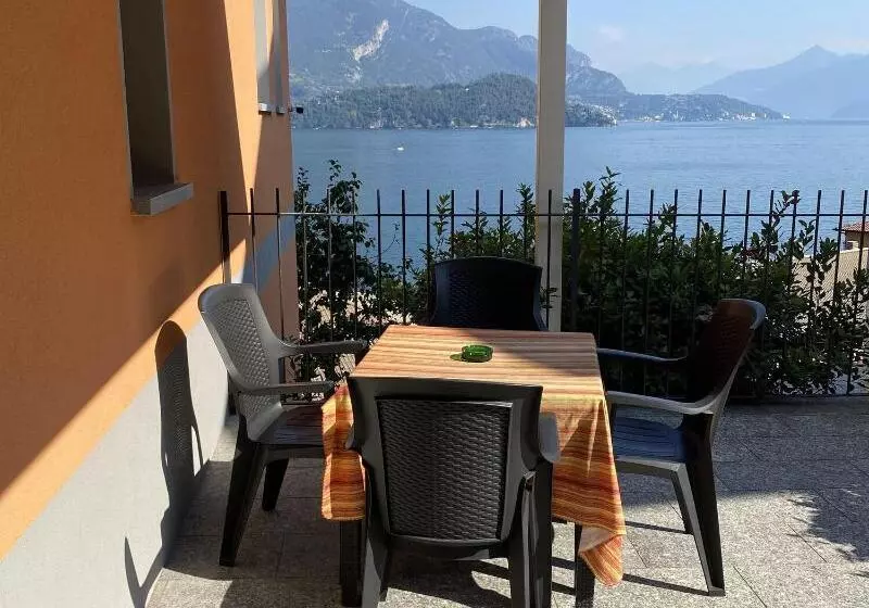 Hotelli Sosta Sul Lago