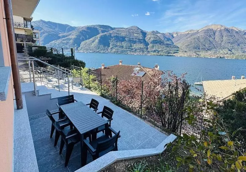 Hotelli Sosta Sul Lago