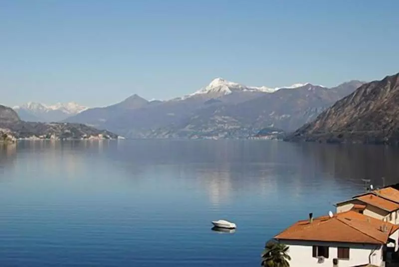Hotelli Sosta Sul Lago