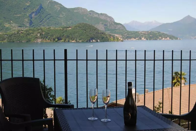 Hotelli Sosta Sul Lago