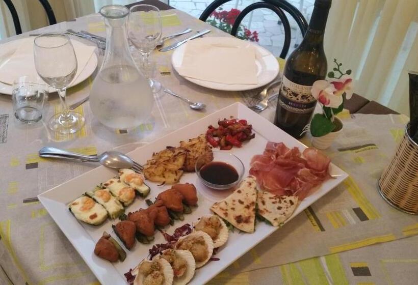 בית מלון כפרי Tosi