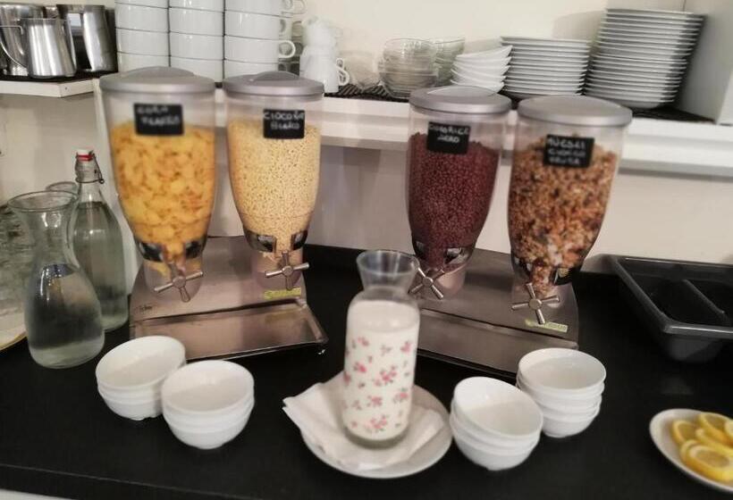 בית מלון כפרי Tosi