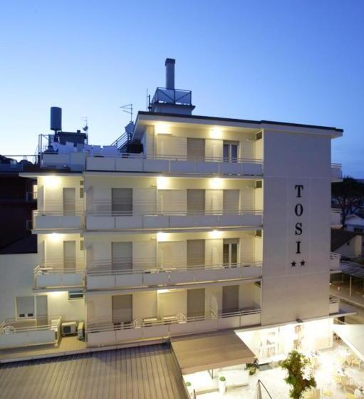 בית מלון כפרי Tosi