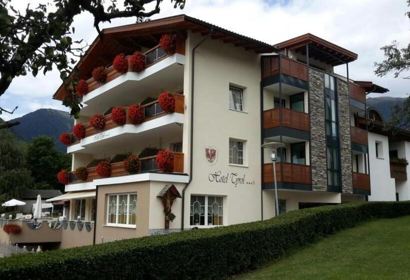 Отель Tyrol