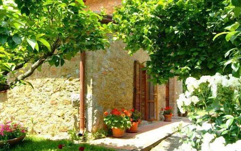 فندق Agriturismo Renello