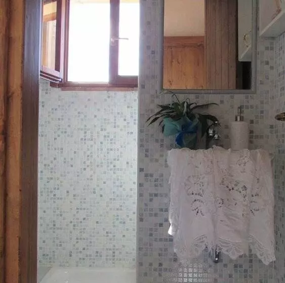 ホテル Agriturismo Renello