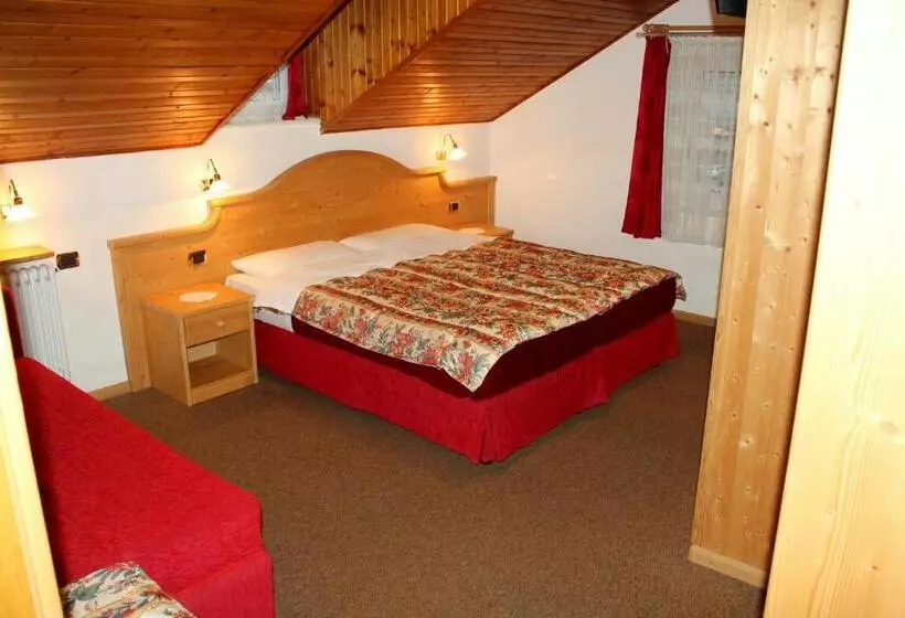 ホテル Albergo Trentino