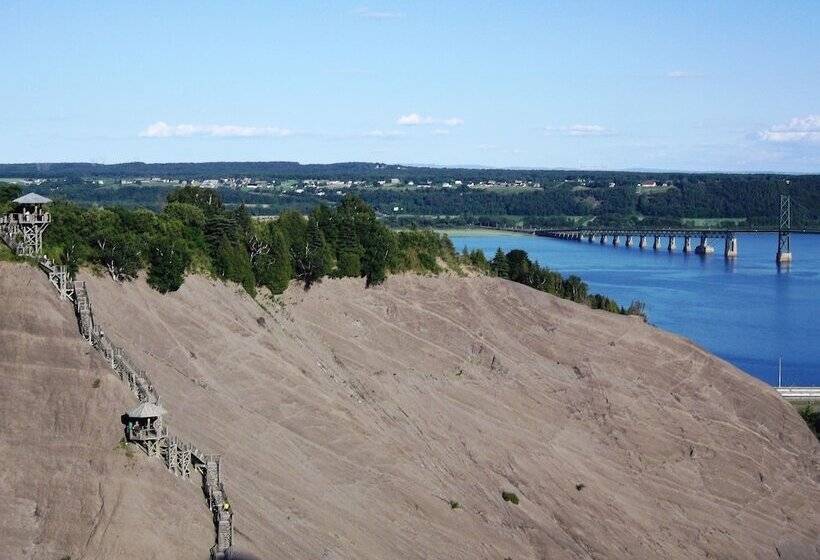 Отель Au Gîte De La Chute