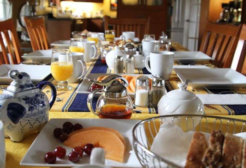 Отель Au Gîte De La Chute