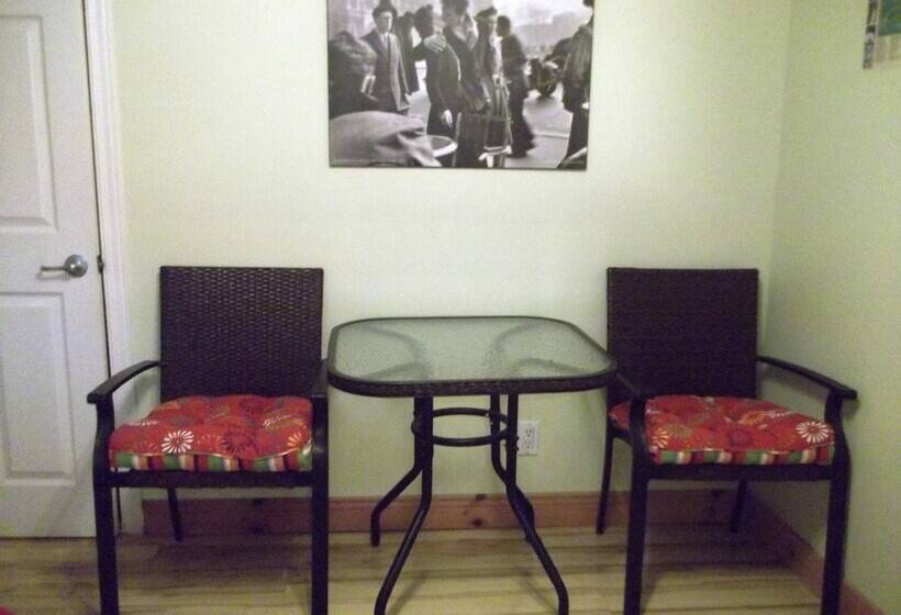 Отель Au Gîte De La Chute