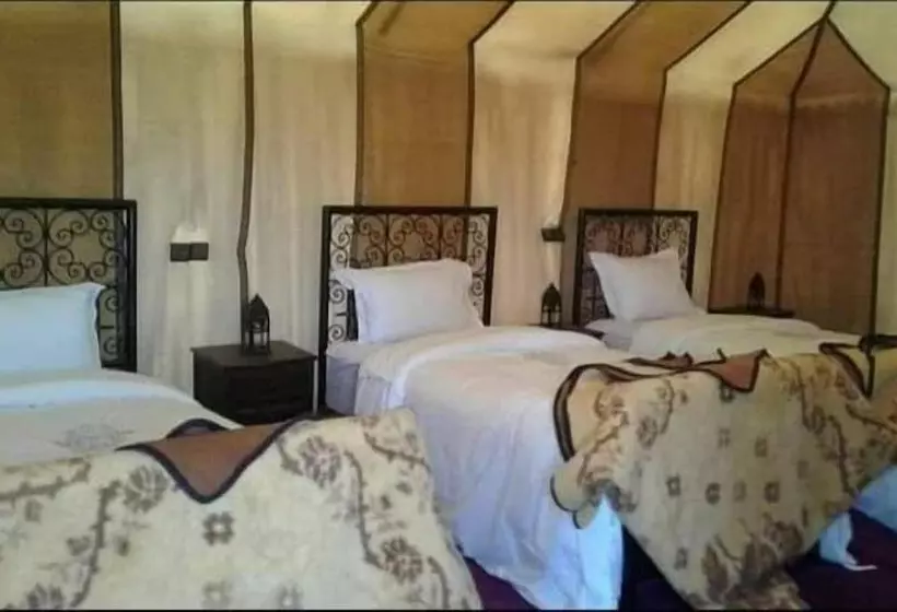 ホテル Auberge Ksar Merzouga