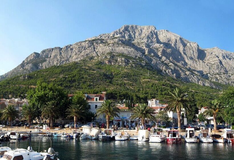 هتل Bed&breakfast Palac