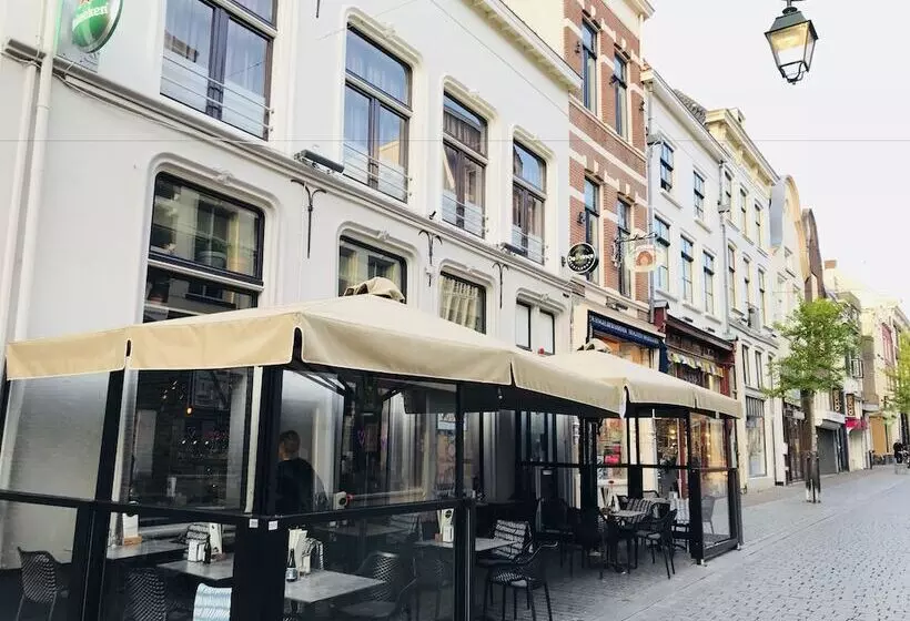 Hotel De Prince