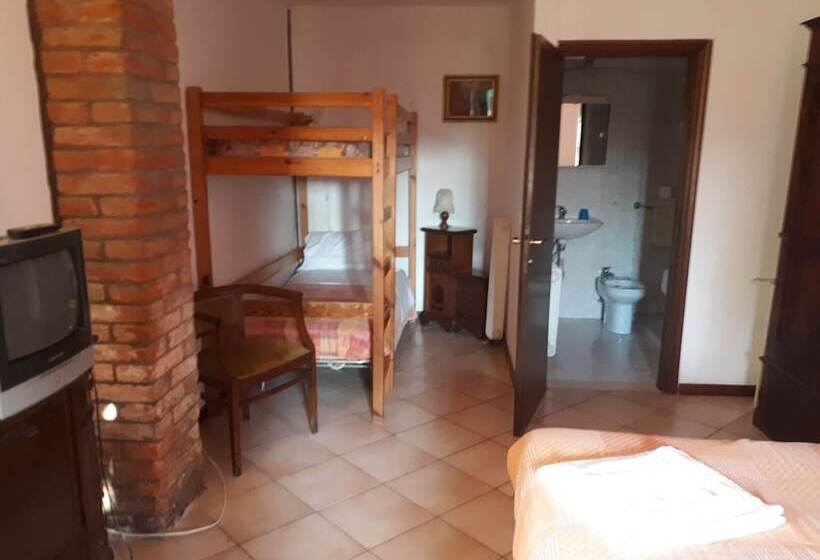 هتل Ecogarden Camping With Rooms