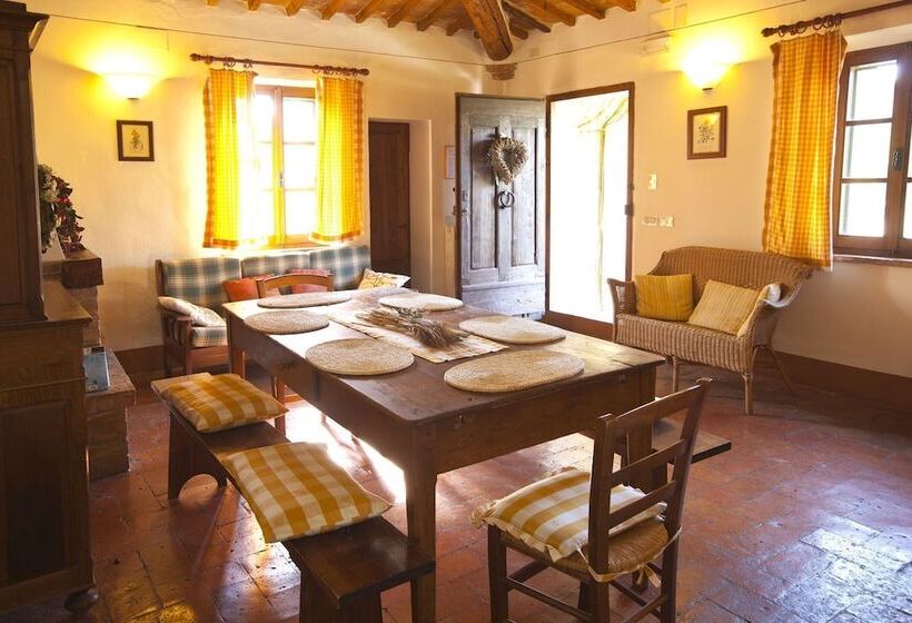 هتل Agriturismo Il Fienile