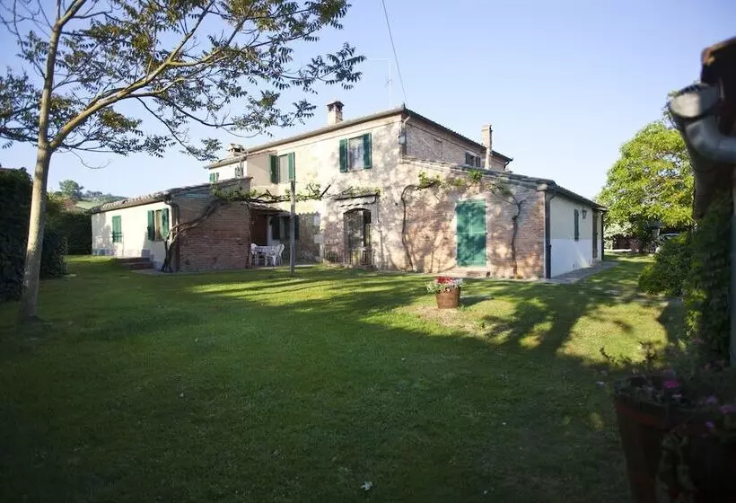 هتل Agriturismo Il Fienile