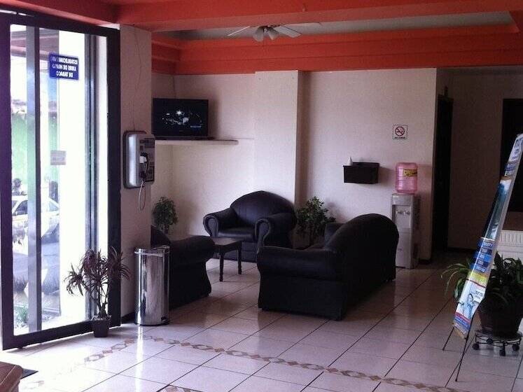 בית מלון כפרי Fernando