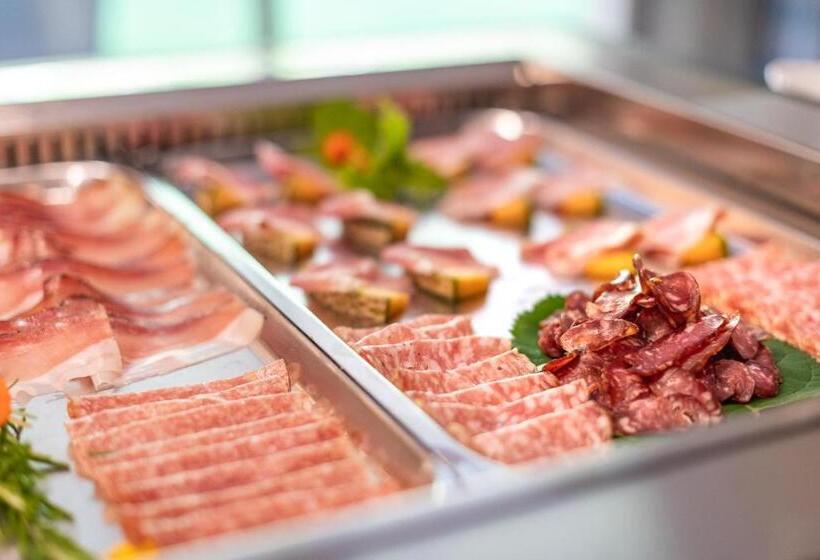 Отель Gartenheim Tramin