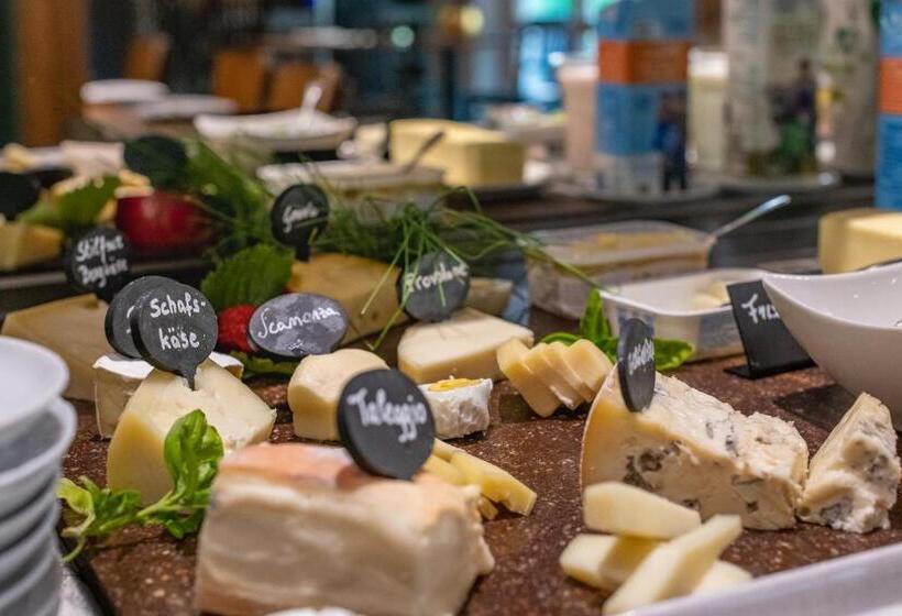 Отель Gartenheim Tramin