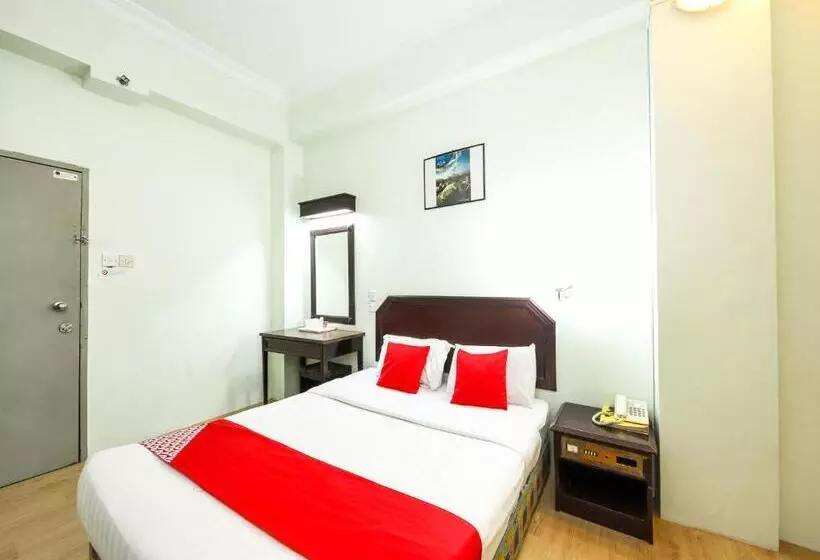 Hotel Grand Supreme