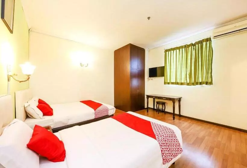 Hotel Grand Supreme