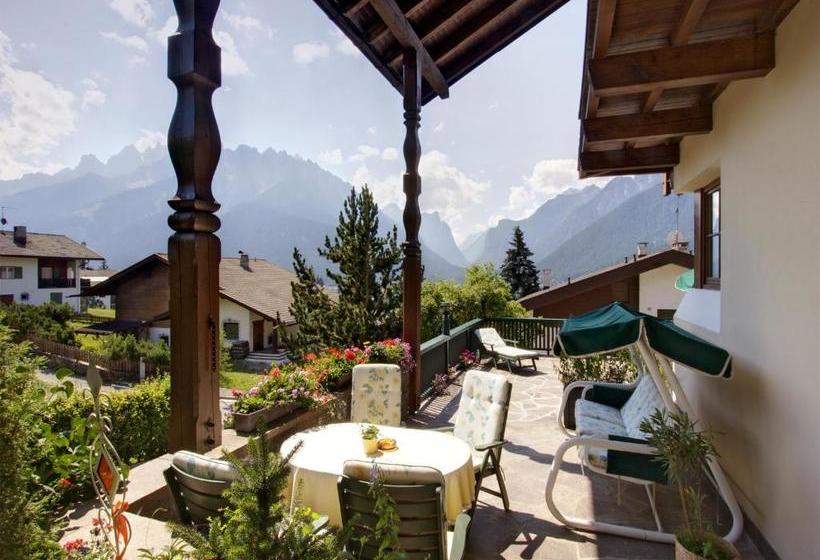 ホテル Panorama Garni Ingrid