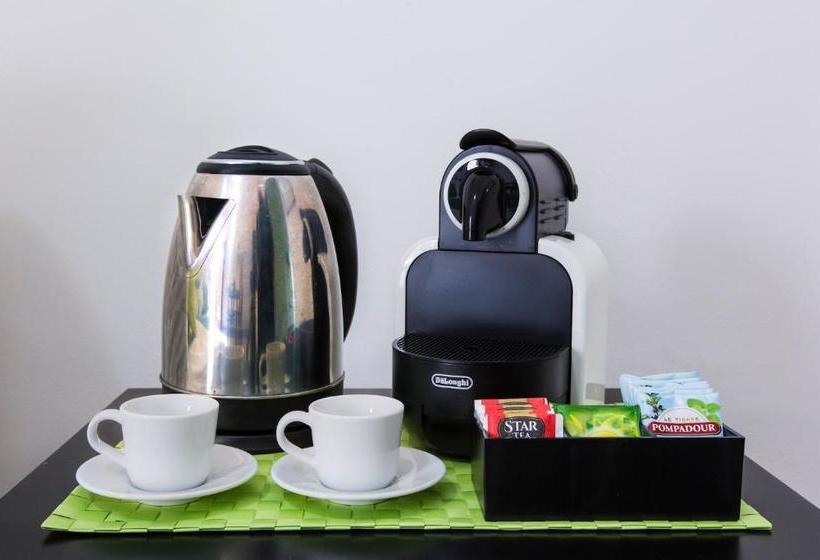 酒店 Kyanos Residence