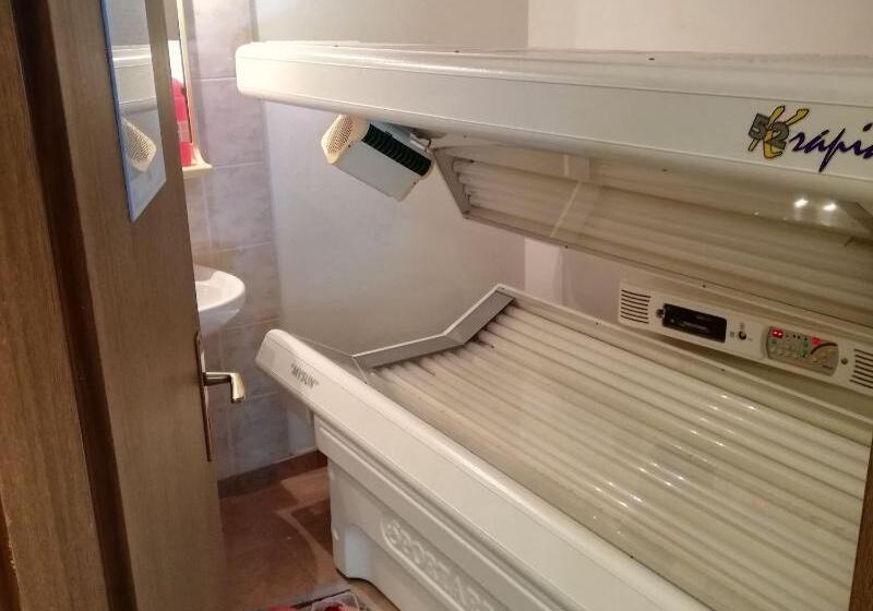 בית מלון כפרי Rodes