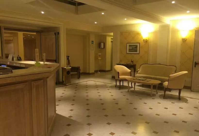 Suite Hotel Nettuno