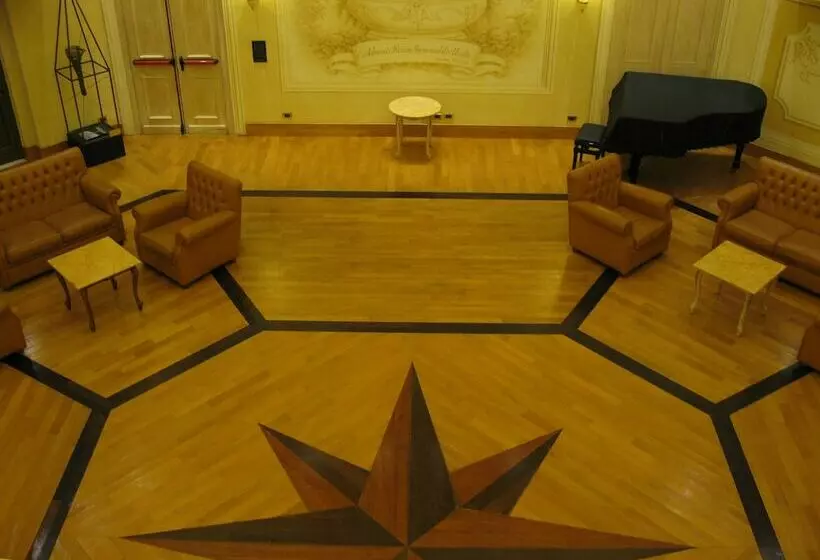 Suite Hotel Nettuno