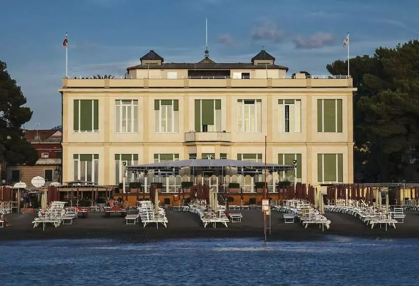 Suite Hotel Nettuno