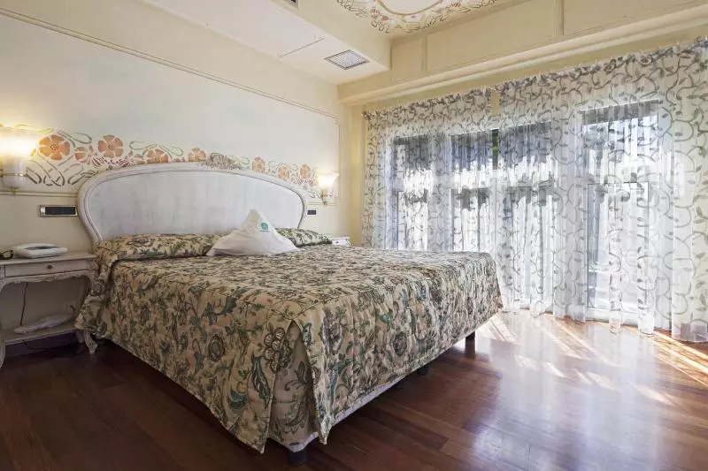 Suite Hotel Nettuno